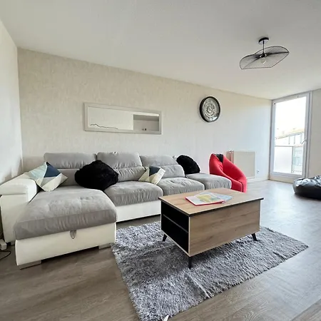 Vers Les Cezeaux - La Chaud Apartmán